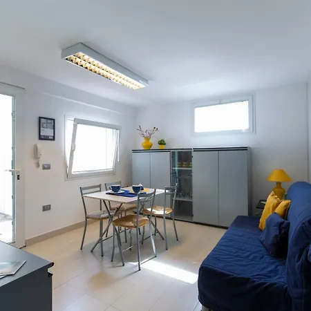 Modern House * Bari Sardo